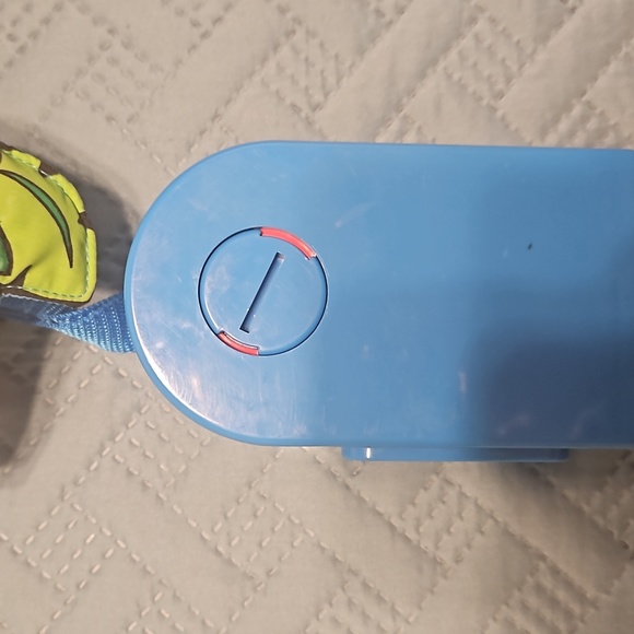 Vintage Fisher Price Rare Musical Film Cartoon with Backpack - Picture 9 of 15